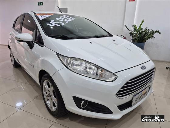 FORD FIESTA 1.6 SE HATCH 16V FLEX 4P POWERSHIFT